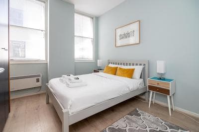 Stunning Central 2BR Flat btw Soho & Covent Garden