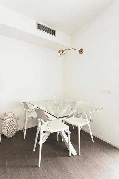 EasyTopStay - Stylish Flat with Garden