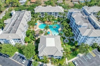 Tropical Condo in Bonita Springs