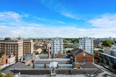 Stunning Flat on King's Road, Chelsea with Balcony