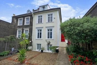 Elegant flat in a fantastic area