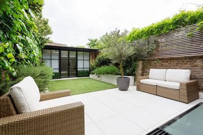 Veeve - Phenomenal in Fulham