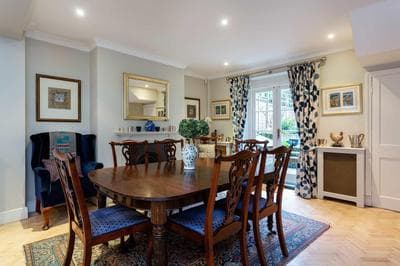 Veeve - Comfort in Kensington