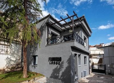 Frourio Lodge Α1