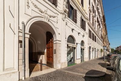 GuestHost - Vittorio Emanuele Elegant Apartment