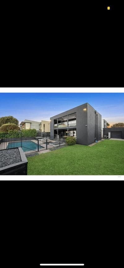 St Georges Luxury Beach House