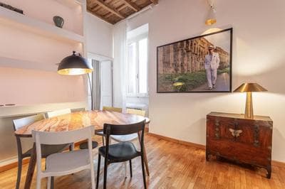 Eclectica Living by Navona Square