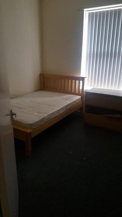 Notting Hill room available