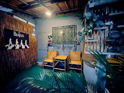 Walking street hostel & homestay at Haadrin