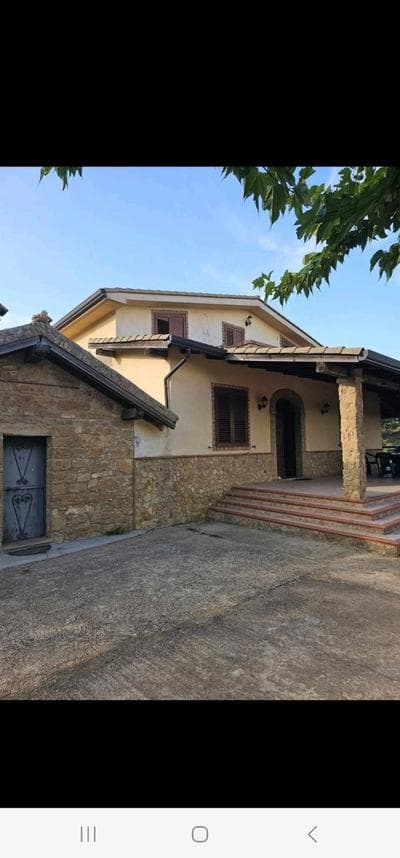 VILLA MINOLFI