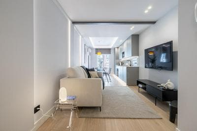 Piso al lado de Gran Vía 2H/2B Berlany España
