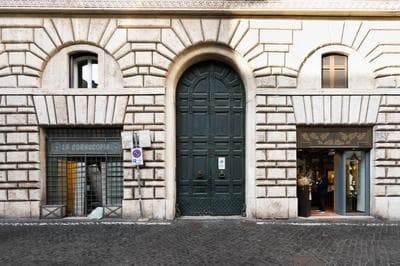 Pantheon Large Terrace Penthouse