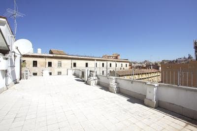 Monti Holiday House