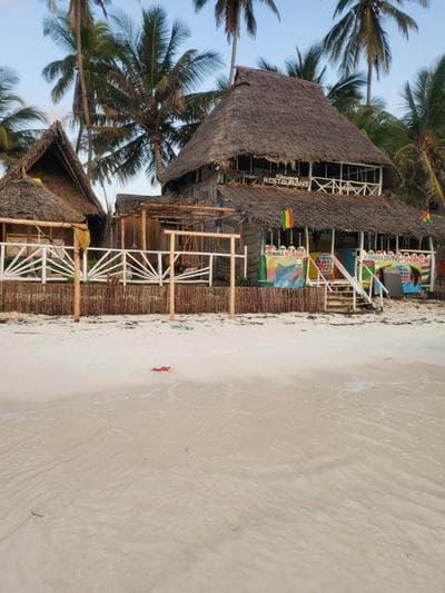 Kibwana Beach Bungalows & Diving