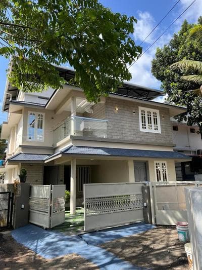 3BHK Apartment Near Amrita Hospital