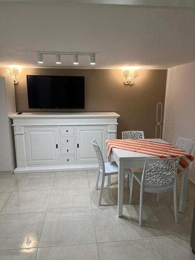 LiFe house