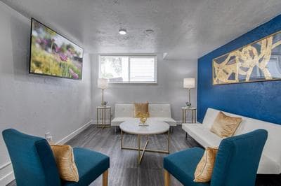 New Downtown Boise on Bsu Campus 3 Beds Sleeps 6