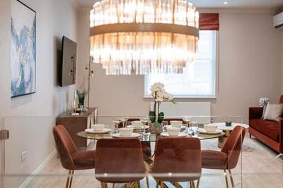 Marble Arch Suite 1