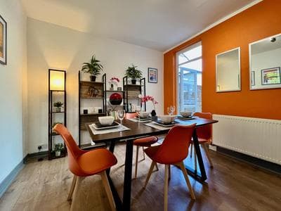 Clarence House 3 Bedrooms 8min to Station E17 North East London