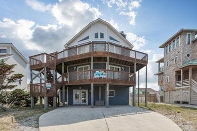 5233 - Surfin Shamrock by Resort Realty