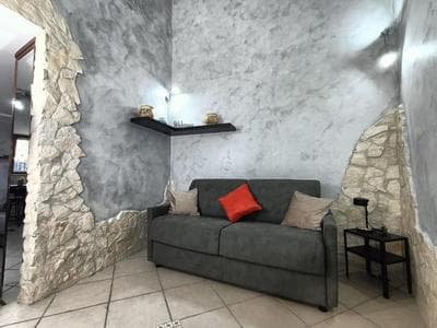 Scotti House