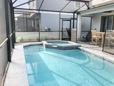 Luna Villa- Private Pool/Spa and 24/7 Support