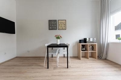 T&K Apartments - Apartments 20 Min to MESSE DUS