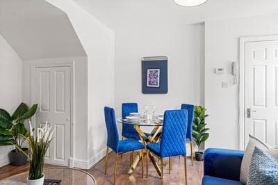 2Bedroom Modern House in Camden Town