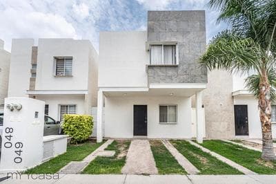 Espaciosa Casa Moderna c/ Patio Privado