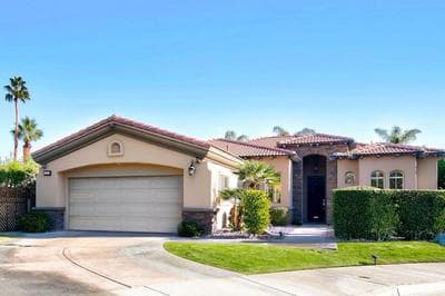 Make Yourself at Home in Palm Desert Luxury
