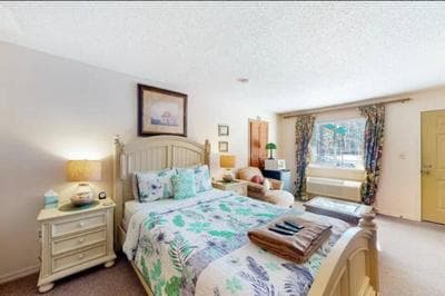 Miami Suite 102 - Tradewinds