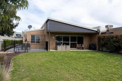 The Lakehouse Yarrawonga on Lake Mulwala