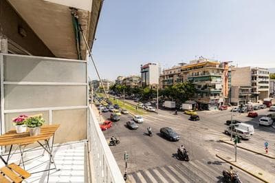 Spacious and modern flat at Koukaki, near Acropolis