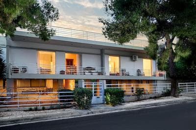 Quiet Family apartment with Garden and Balconies