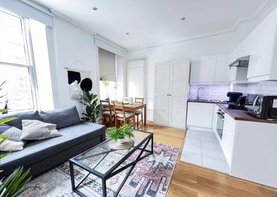 Prime Location Marylebone Baker St Apartment