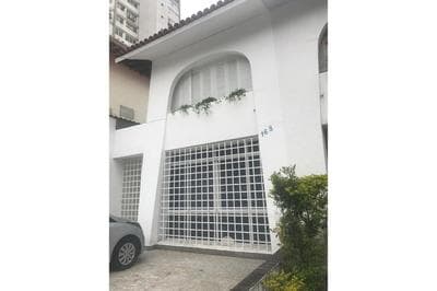 Casa ampla no Morumbi • perto Einstein e estádio Morumbi