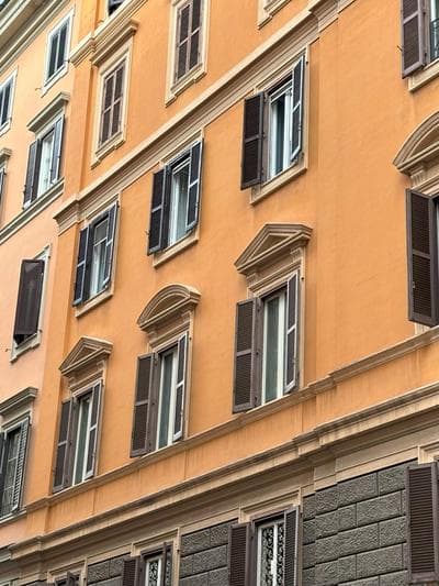 Sweety Rome House