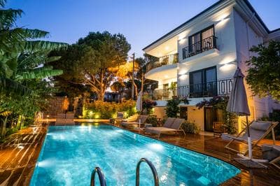 CUNDA PİER OTEL