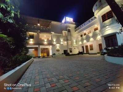 Hotel Insta 18