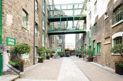 Designer Warehouse Two Bedrooms Converted, London Bridge