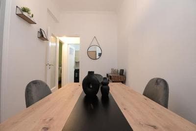 Minimal apartment in koukaki