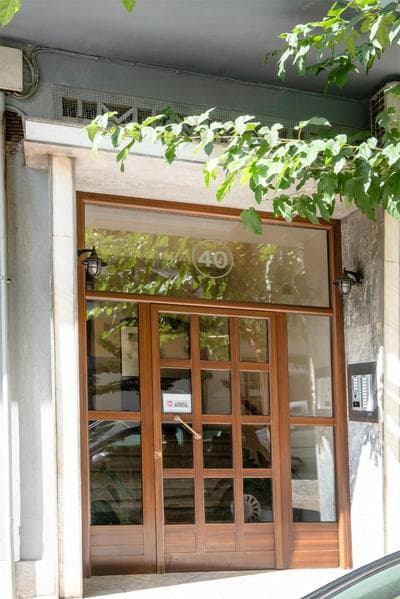 Koukaki Apartment