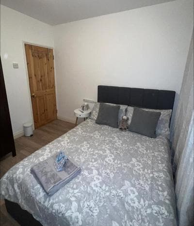 Private double room in London