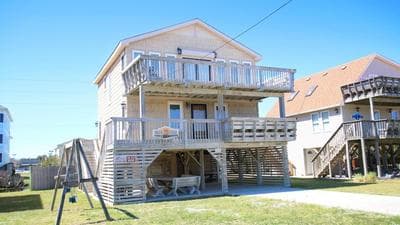 Oceanside, Friday to Friday, Sun Decks, Close to shopping, KD22, Summer Reflections