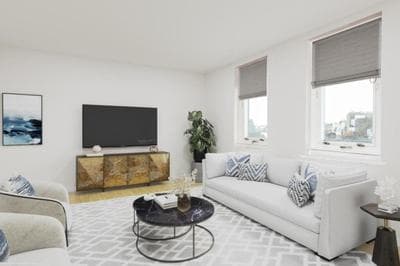 Exceptional Location and Top Floor Lovely 2 Bed Sleeps 6