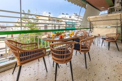 AinCAC Apartment Athens Center