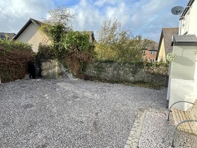 Castle Wall Cottage
