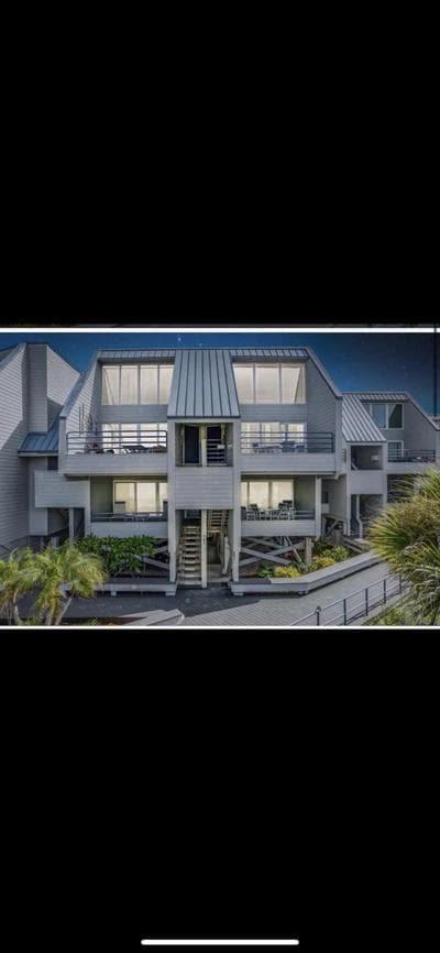 Milazzo Luxury Oceanfront Condo