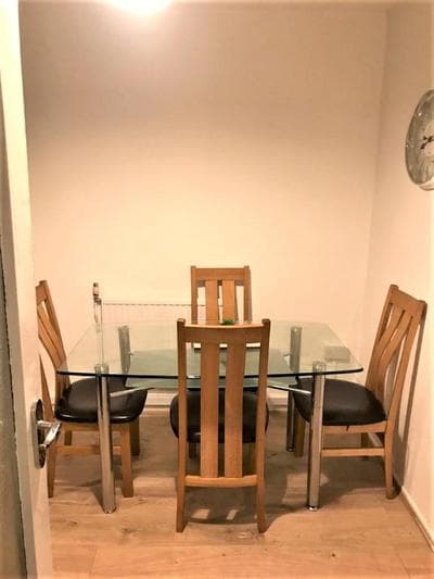 Lovely 2 Bedroom Apartment Close to Plaistow Station