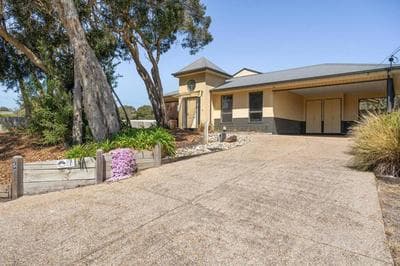Golden Sands Rye - 1 bedroom retreat for 2 guests